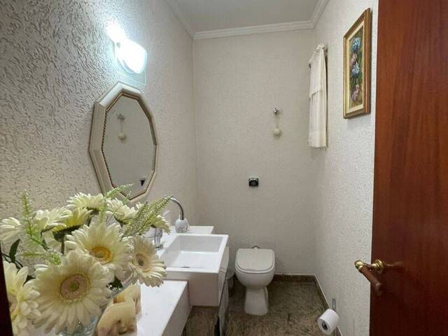 Casa para Venda em Santana de Parnaíba - 2