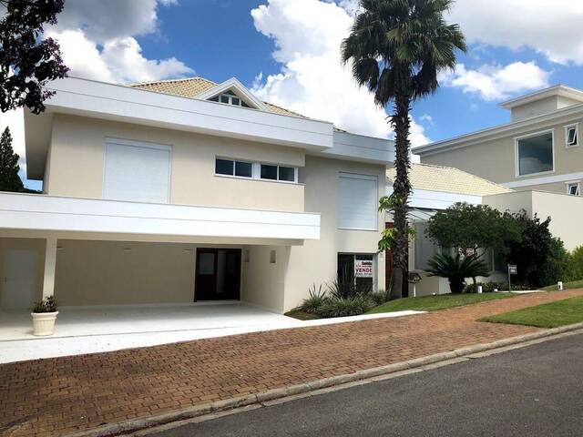 Casa para Venda em Santana de Parnaíba - 3