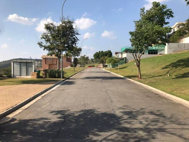 Terreno para Venda em Santana de Parnaíba - 4