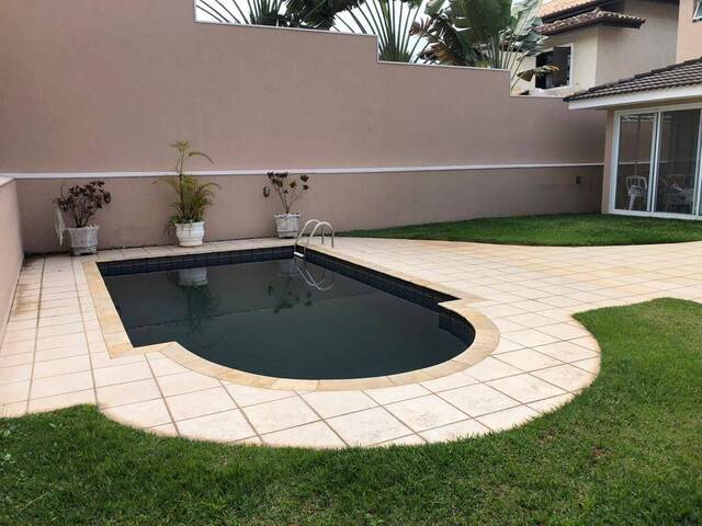 Casa para Venda em Santana de Parnaíba - 2