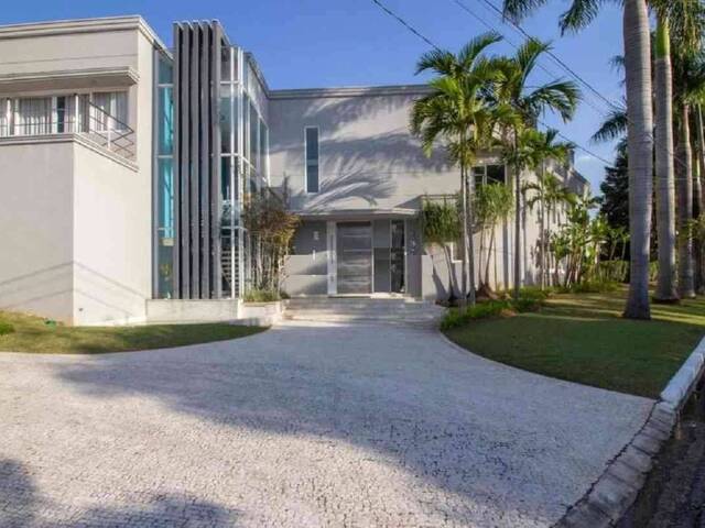 Casa para Venda em Santana de Parnaíba - 2