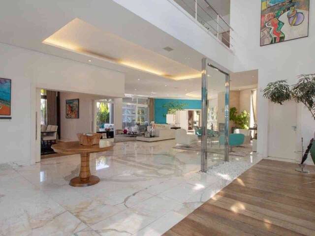 Casa para Venda em Santana de Parnaíba - 5