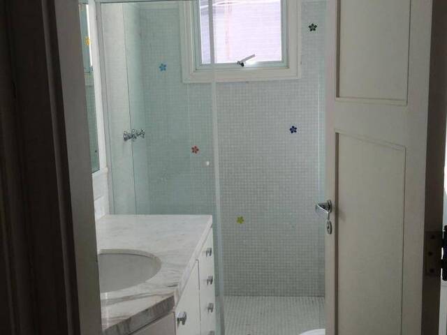 Casa para Venda em Santana de Parnaíba - 5