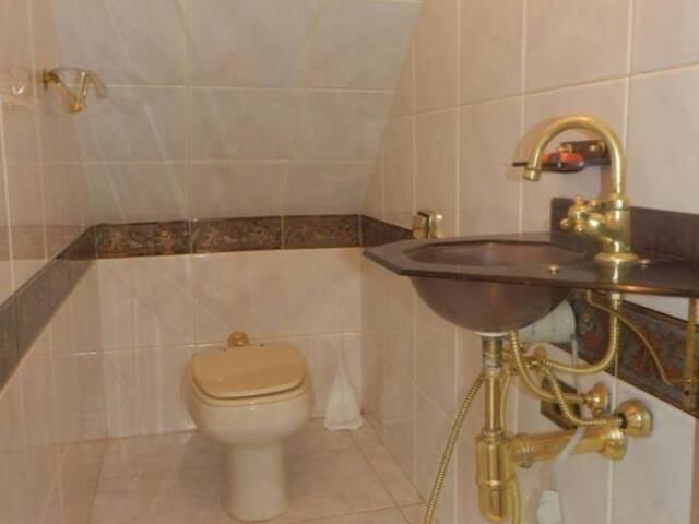 Casa para Venda em Santana de Parnaíba - 4