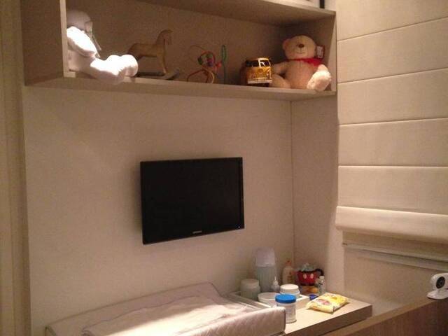 Apartamento para Venda em Santana de Parnaíba - 4