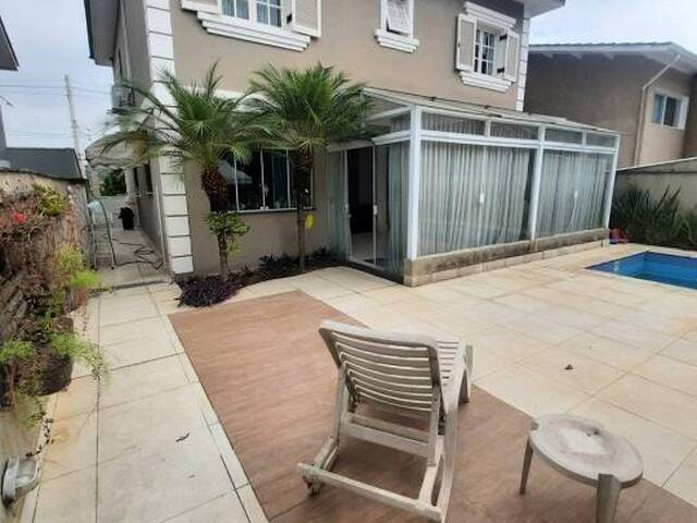 Casa para Venda em Santana de Parnaíba - 2