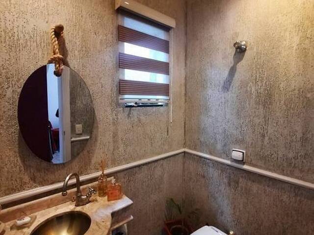 Casa para Venda em Santana de Parnaíba - 5