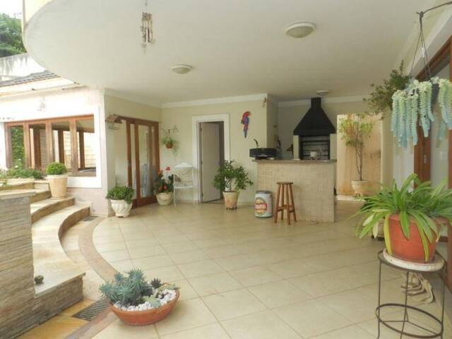 Casa para Venda em Santana de Parnaíba - 5