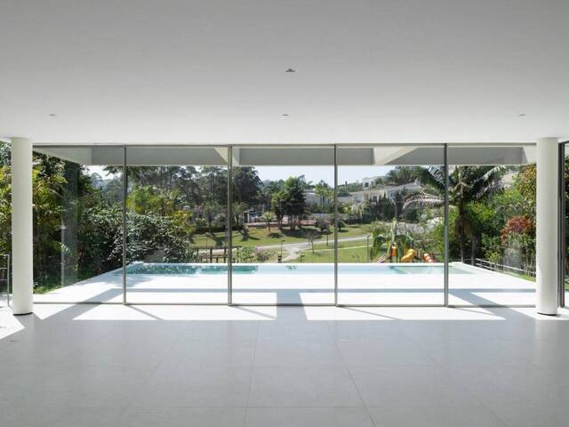 Casa para Venda em Santana de Parnaíba - 2