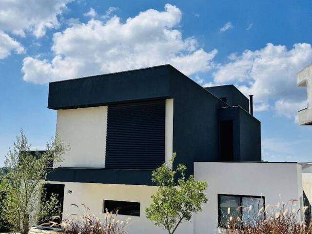 Casa para Venda em Santana de Parnaíba - 5