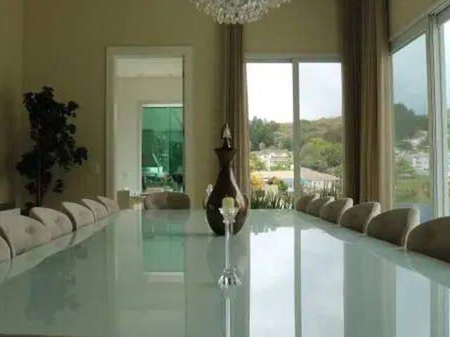 Casa para Venda em Santana de Parnaíba - 5