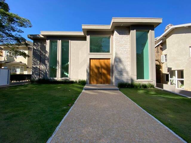 Casa para Venda em Santana de Parnaíba - 2