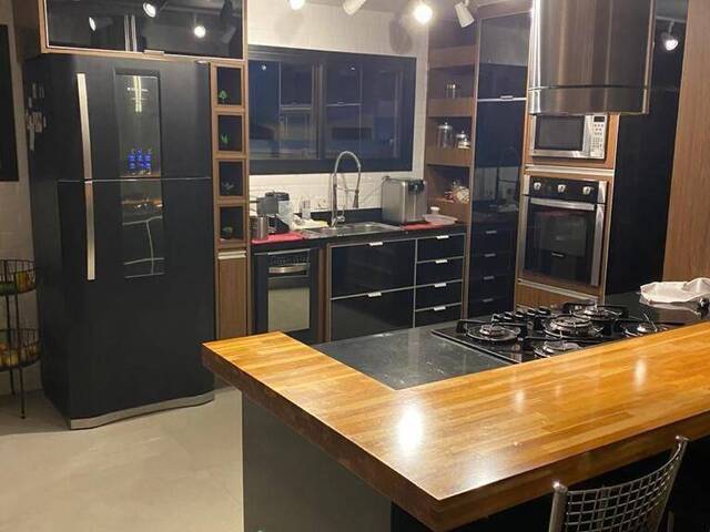 Casa para Venda em Santana de Parnaíba - 4