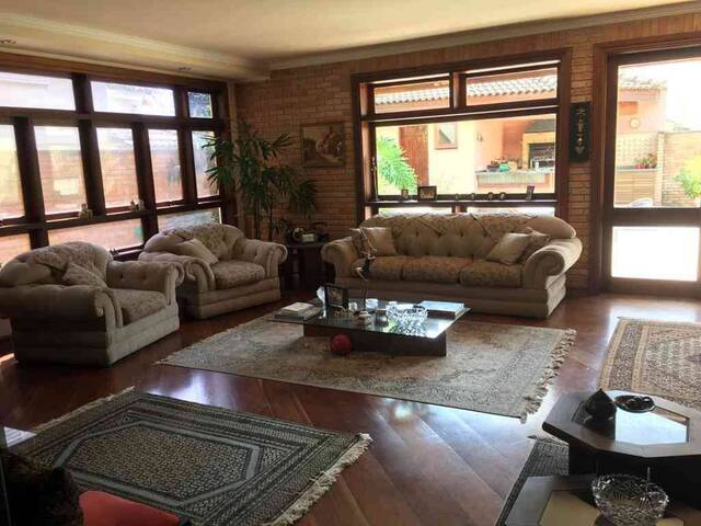 Casa para Venda em Santana de Parnaíba - 5