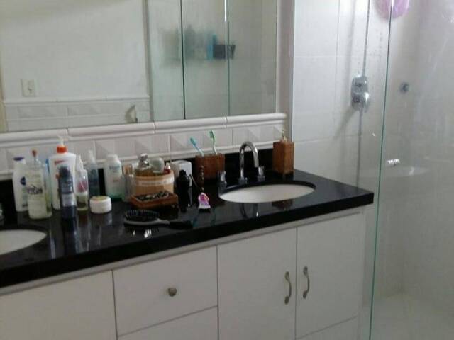 Casa para Venda em Santana de Parnaíba - 2