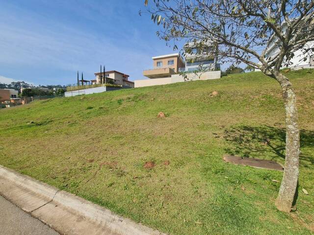 #TE0320 - Terreno para Venda em Santana de Parnaíba - SP