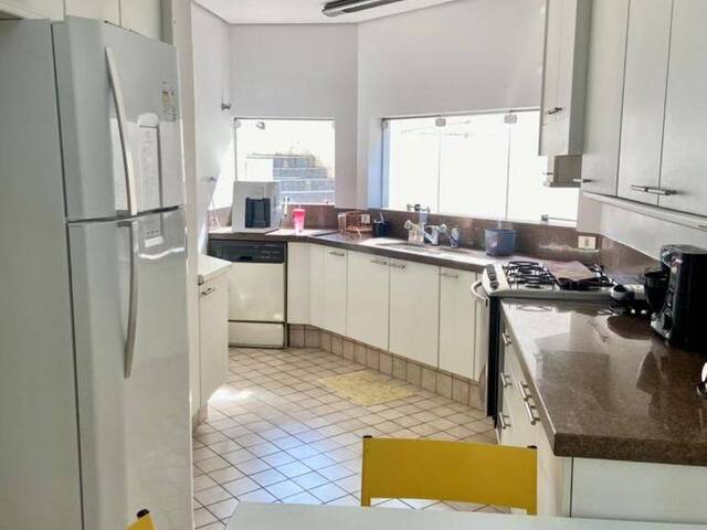 Casa para Venda em Santana de Parnaíba - 5