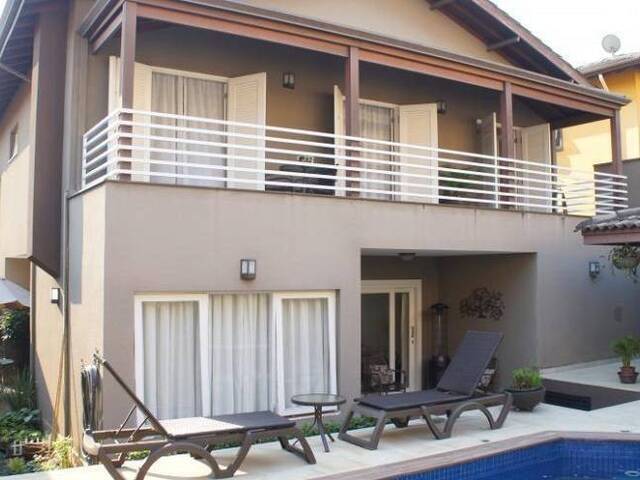 Casa para Venda em Santana de Parnaíba - 3