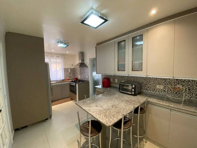 Casa para Venda em Santana de Parnaíba - 2