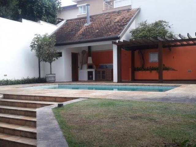 Casa para Venda em Santana de Parnaíba - 5