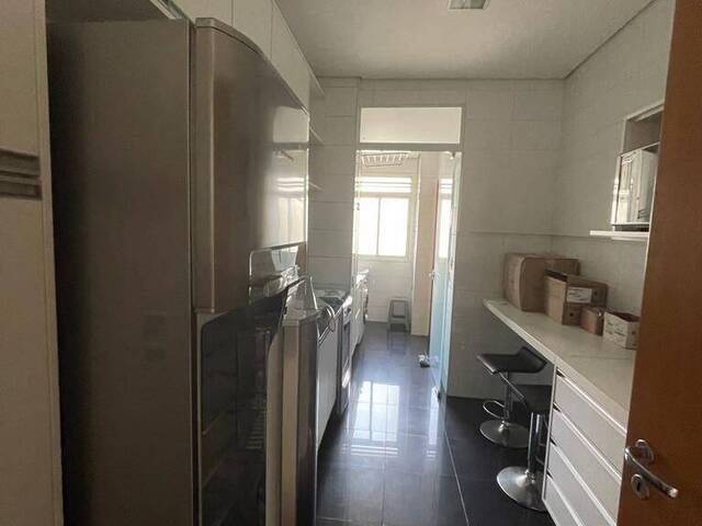 Apartamento para Locação em Santana de Parnaíba - 2