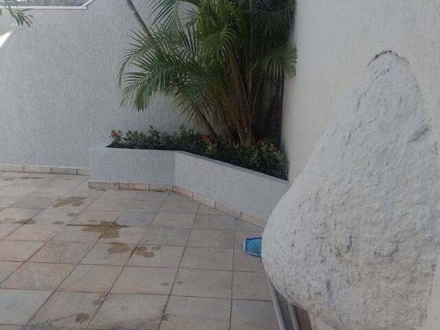 Casa para Venda em Santana de Parnaíba - 3