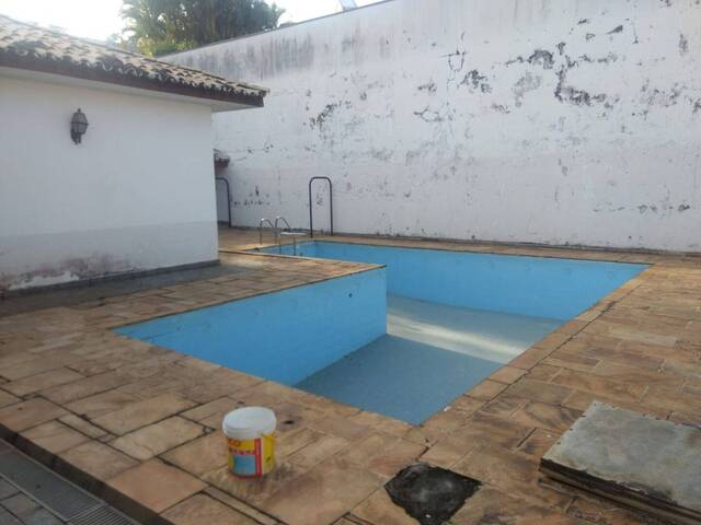 Casa para Venda em Santana de Parnaíba - 2