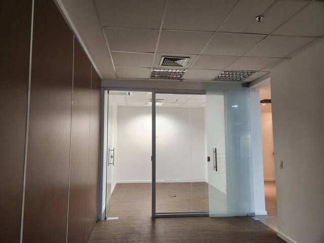 Sala para Locação em Barueri - 4