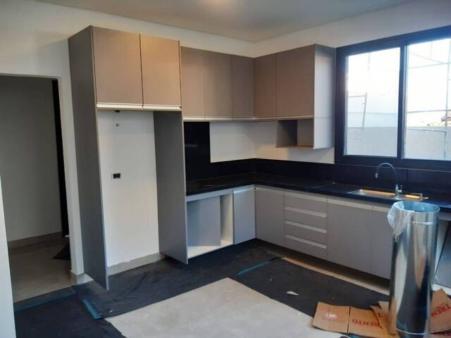 Casa para Venda em Santana de Parnaíba - 3