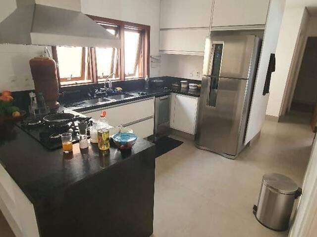 Casa para Venda em Santana de Parnaíba - 2