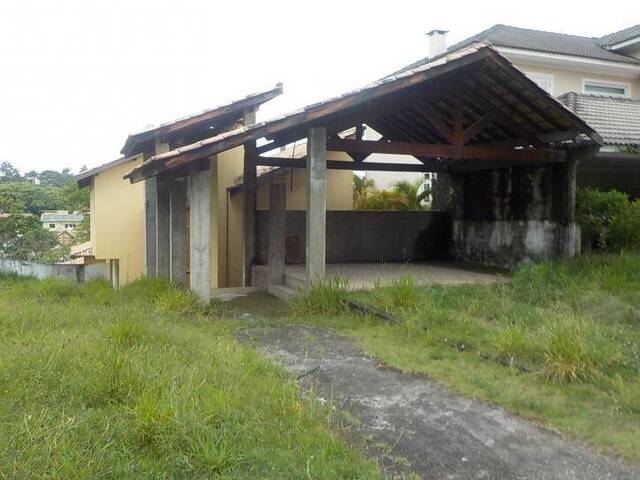 Casa para Venda em Santana de Parnaíba - 3