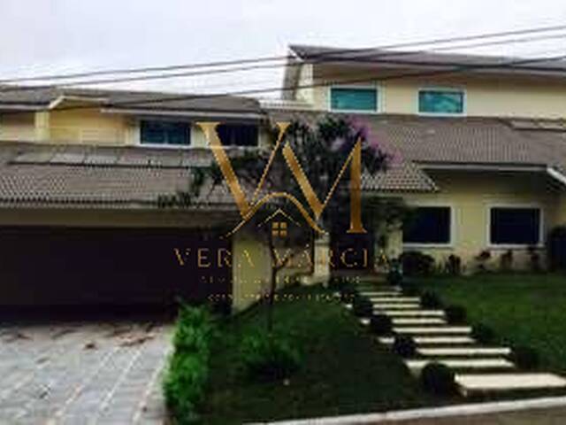 Casa para Venda em Santana de Parnaíba - 2