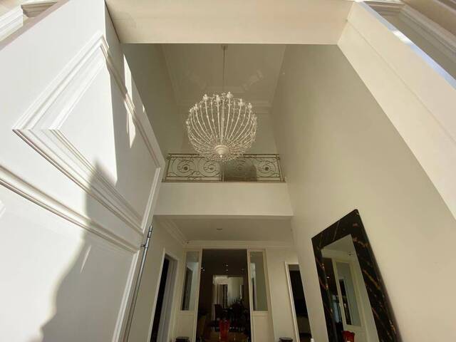 Casa para Venda em Santana de Parnaíba - 5