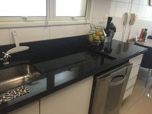Apartamento para Venda em Santana de Parnaíba - 4