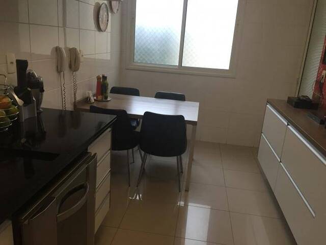 Apartamento para Venda em Santana de Parnaíba - 5