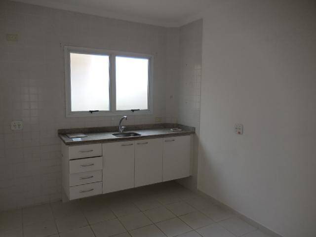 Casa para Venda em Santana de Parnaíba - 5