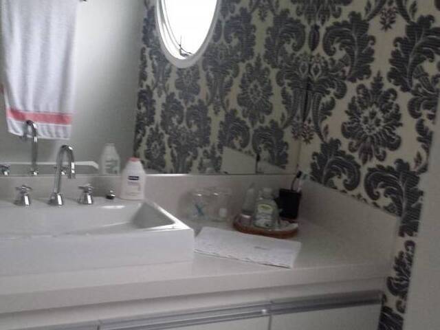 Casa para Venda em Santana de Parnaíba - 2