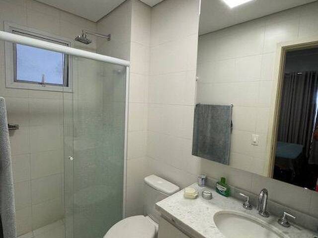 Apartamento para Venda em Santana de Parnaíba - 2