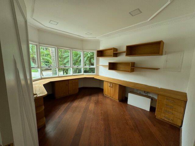 Casa para Venda em Santana de Parnaíba - 3