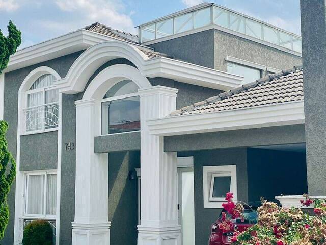 Casa para Venda em Santana de Parnaíba - 5