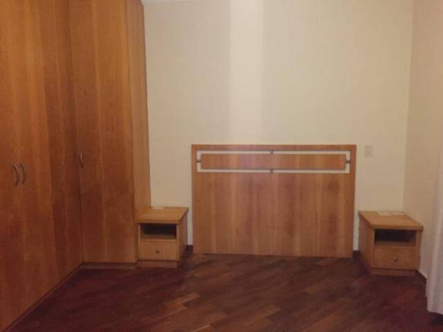 Casa para Venda em Santana de Parnaíba - 2