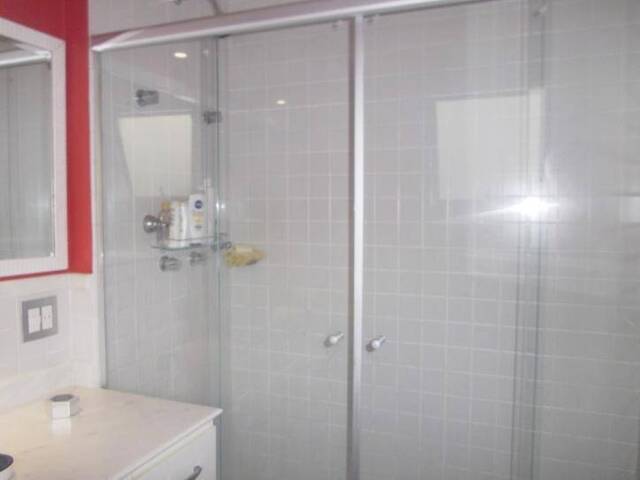 Casa para Venda em Santana de Parnaíba - 5