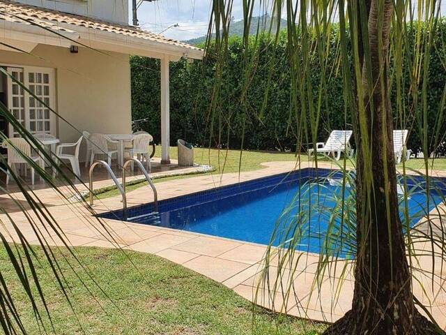 Casa para Venda em Santana de Parnaíba - 4