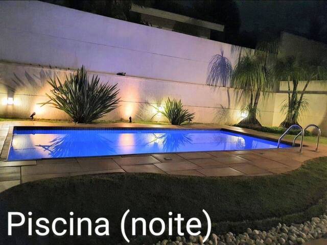 Casa para Venda em Santana de Parnaíba - 5