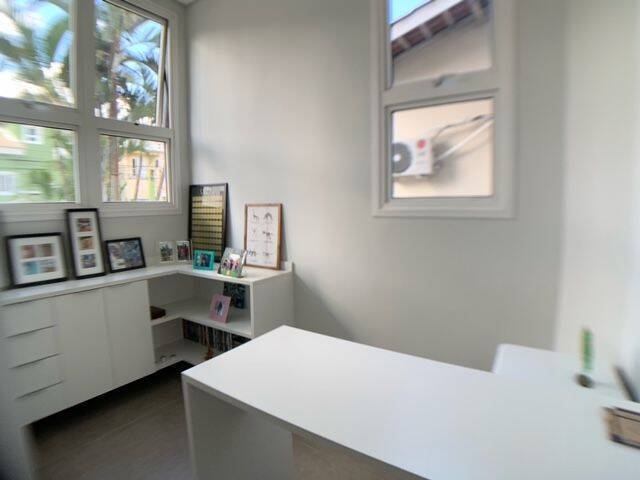 Casa para Venda em Santana de Parnaíba - 3