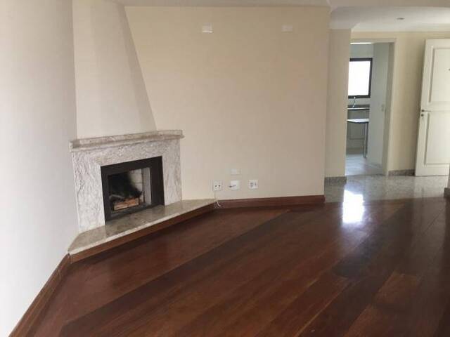 Casa para Locação em Santana de Parnaíba - 4