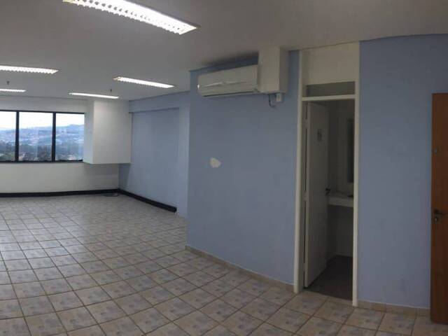 #SA0241 - Sala para Locação em Santana de Parnaíba - SP