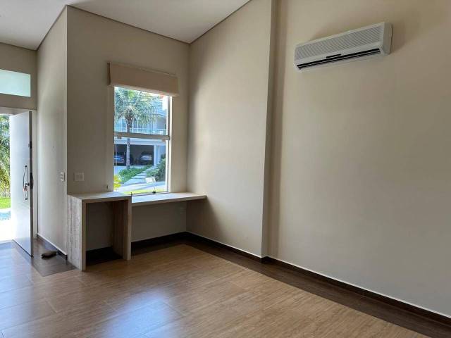 Casa para Locação em Santana de Parnaíba - 5