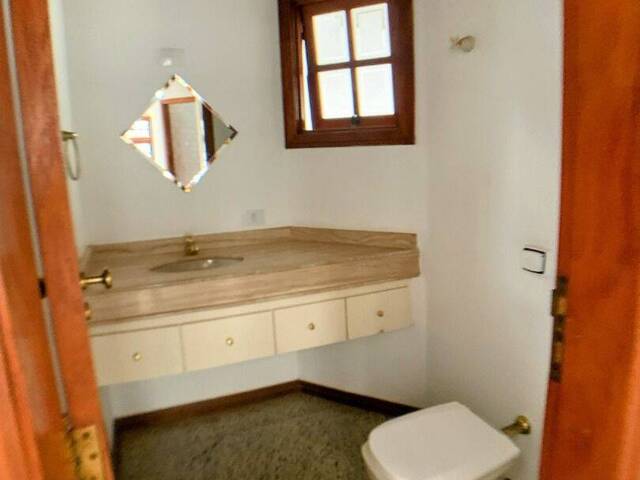 Casa para Locação em Santana de Parnaíba - 4