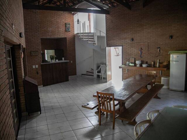 Casa para Venda em Santana de Parnaíba - 3